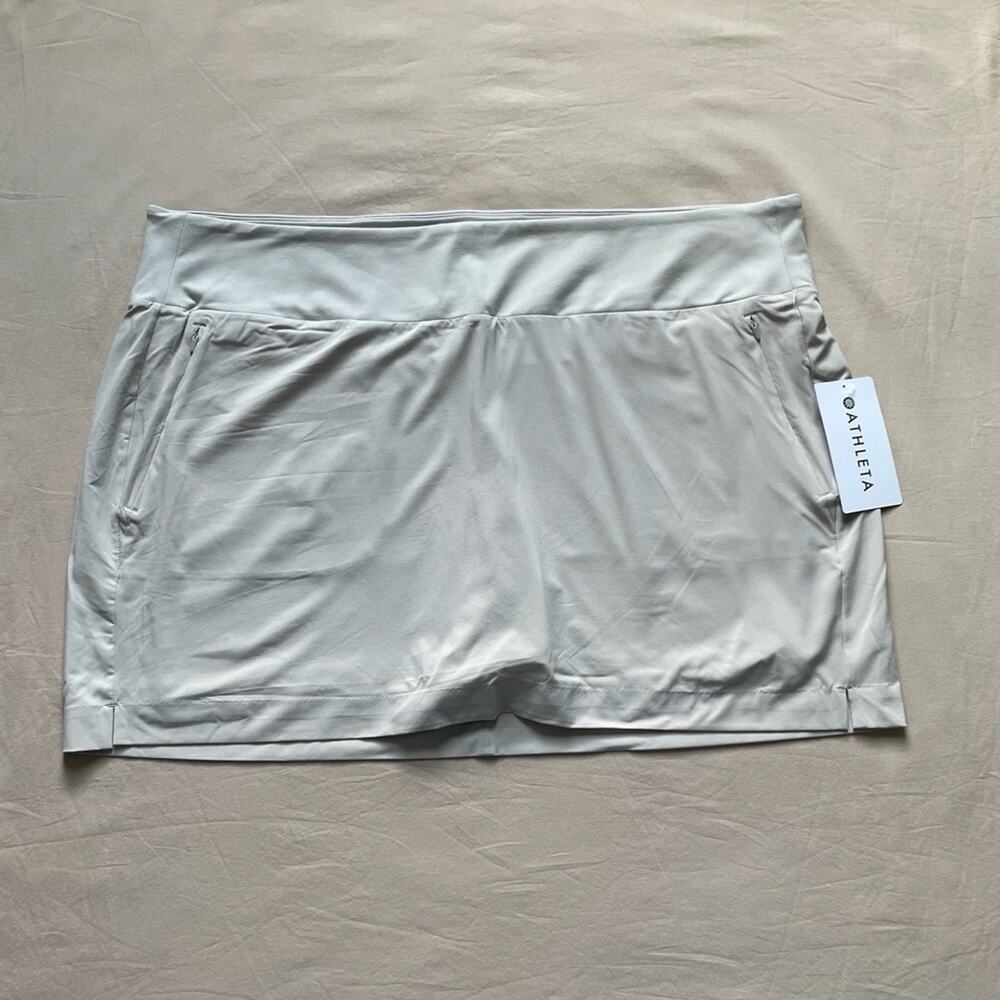 NWT Athleta Khaki Golf Athletic Soho Skort Size 24